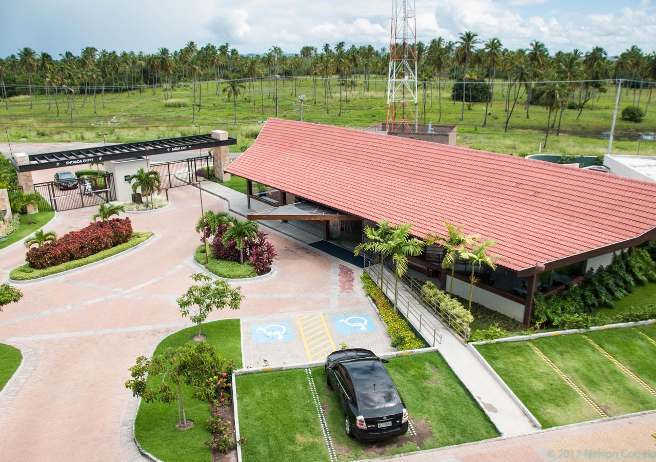 Apto Oka Beach Residence Порту-де-Галиньяш Экстерьер фото